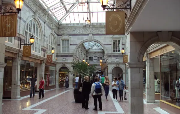 IT Support Cheshire - IT Services for Shopping Centres and Malls